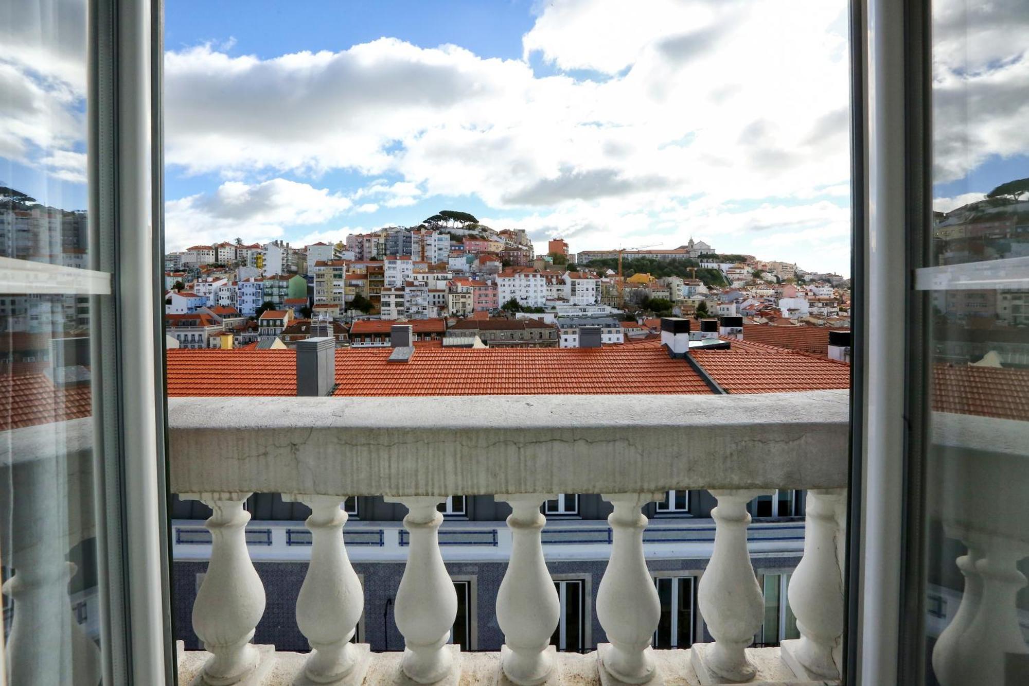 Urban Vista In Lisbon - By Misha'S Place 5D Apartment Exterior photo